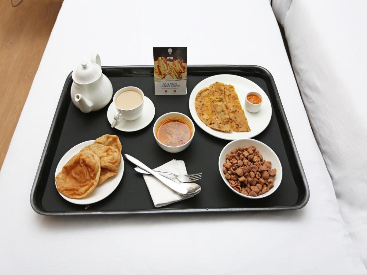 Spot On 49477 Hotel Galaxy Dimāpur Eksteriør billede